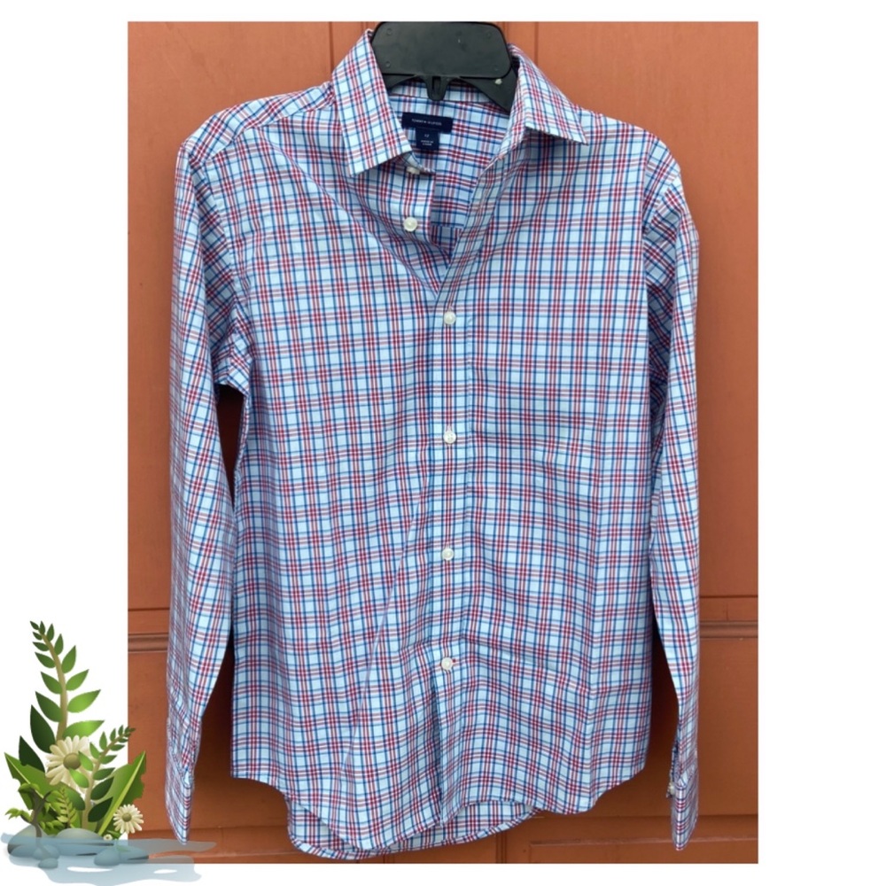 Tommy Hilfiger Boys' Long Sleeve Dress Shirt  Collared Button-Down with Sleeves